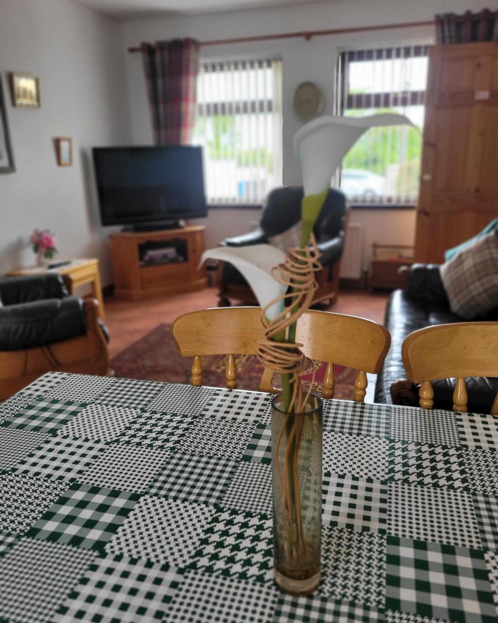 Drumgart Self Catering Cottage Карикфъргъс Екстериор снимка